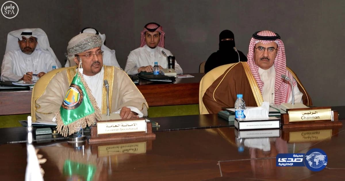 بالصور.. «حاشي» يهرب من المسلخ إلي مدرجات نادي القوس بالخرمة