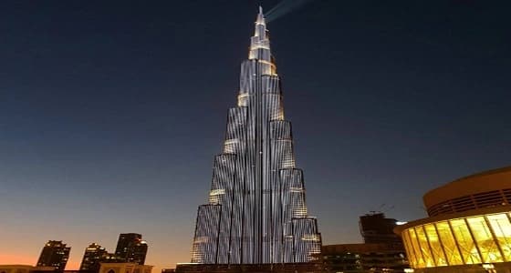 بالفيديو .. برج خليفة يستعد لإبهار العالم في مطلع 2018