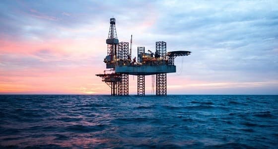 شركات الطاقة تبدأ بالانسحاب من إيران.. والسبب " العقوبات الأمريكية "