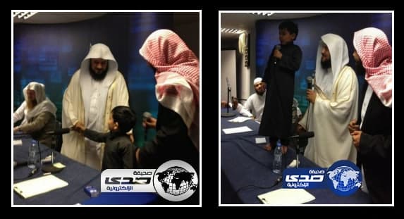 فطنة طفل بريطاني تُدهش الحضوربعد إلقاء العريفي محاظره بالعاصمه لندن