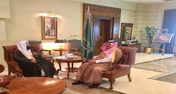محافظ جدة يتسلم التقرير السنوي لإنجازات " الأمر بالمعروف "