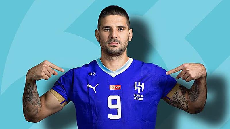 تعثر صفقة أوسيمين وميتروفيتش في الطريق إلى الهلال