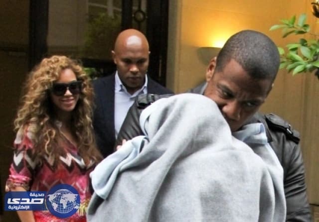 بيونسيه تٌطلق على توأمها اسم شاعر مسلم