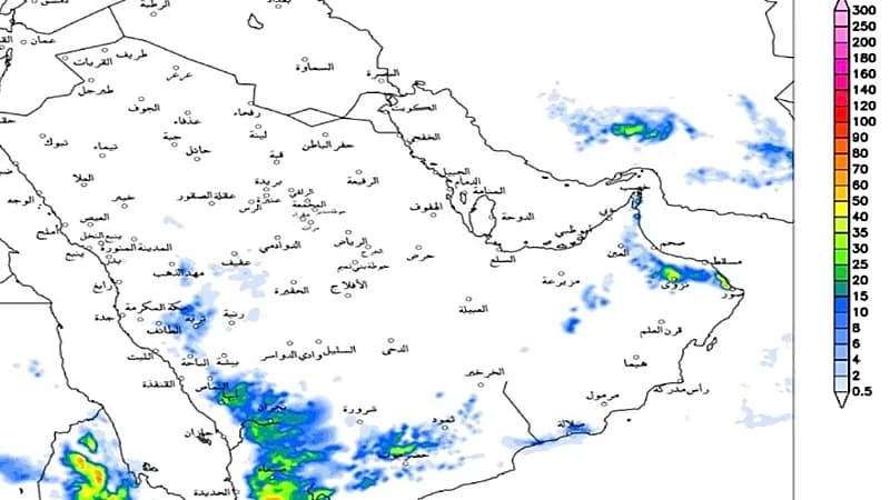 "الحصيني" يتوقع تشكل سحب ممطرة