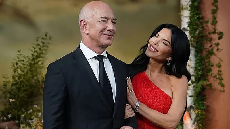 907 مليون يورو ايرادات متوقعة من حفل زفاف بيزوس ولورين