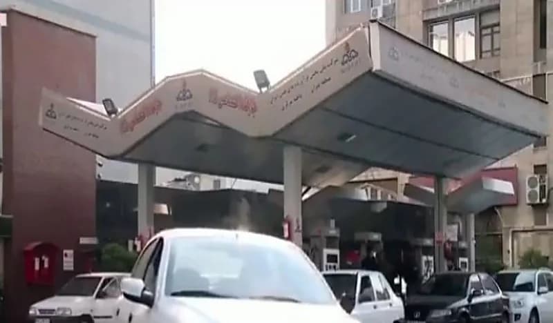 سر توقف معظم محطات الوقود في إيران "فيديو"