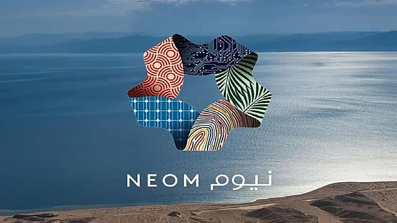 مليون وثمانمائة وخمسة وتسعون ألف دولار فقط !!  مكافاة نهاية خدمة قرداحي من mbc