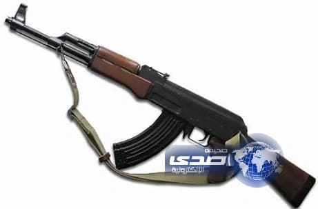 مواطن يصيب وجهه بمقذوف ناري من بندقيته الخاصة في دومة الجندل