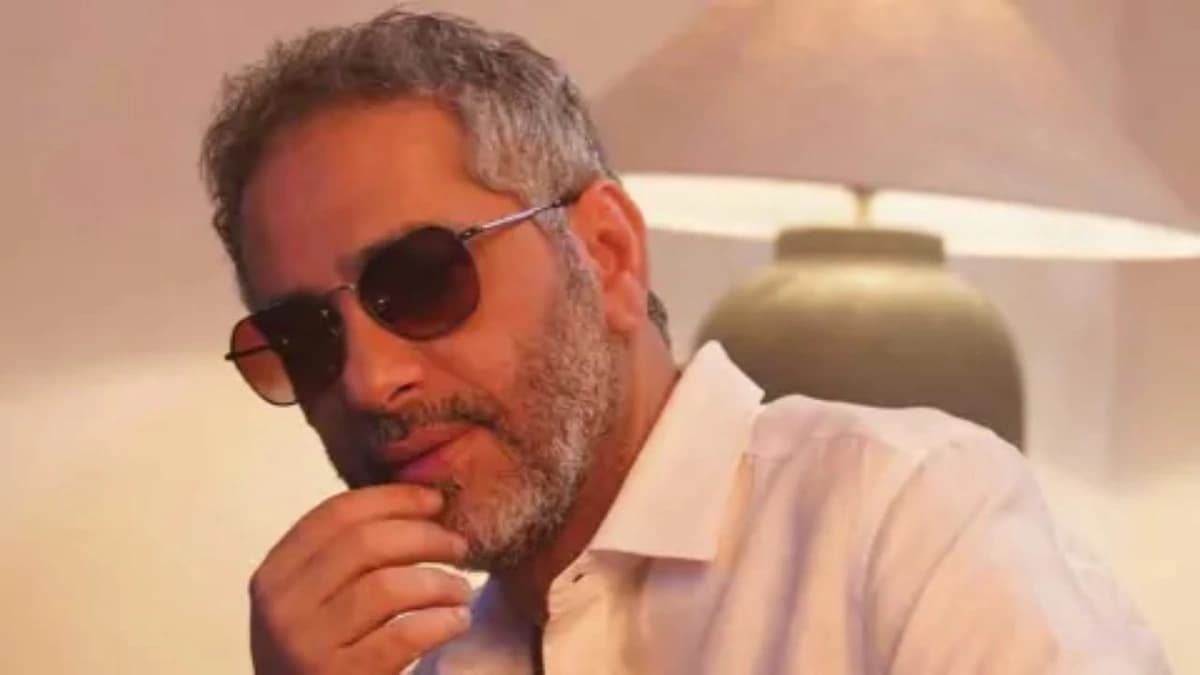 الهيئة الاتهامية توصي بإسقاط تهمتين عن فضل شاكر تمهيدًا لعودته الفنية