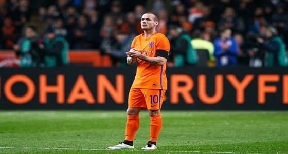 شنايدر يعتزل اللعب الدولي