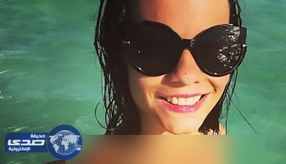 مٌعالجة فيزيائية لفريق كرة قدم تُثير جنون المشجعين بجمالها