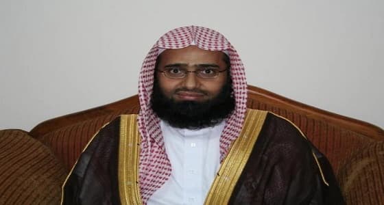 بالفيديو.. داعية يكشف حكم وضع النساء " تاتو " على الشفاه