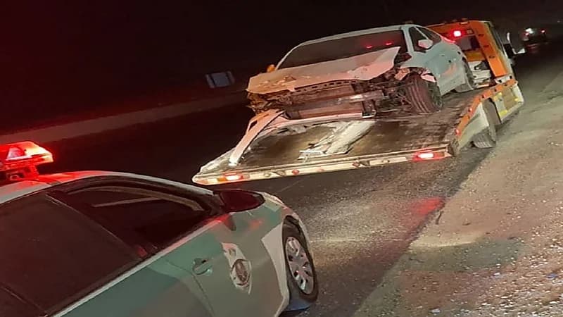 بالفيديو.. ضبط سائق اعترض مركبة بطريقة متهورة على طريق سريع بالرياض