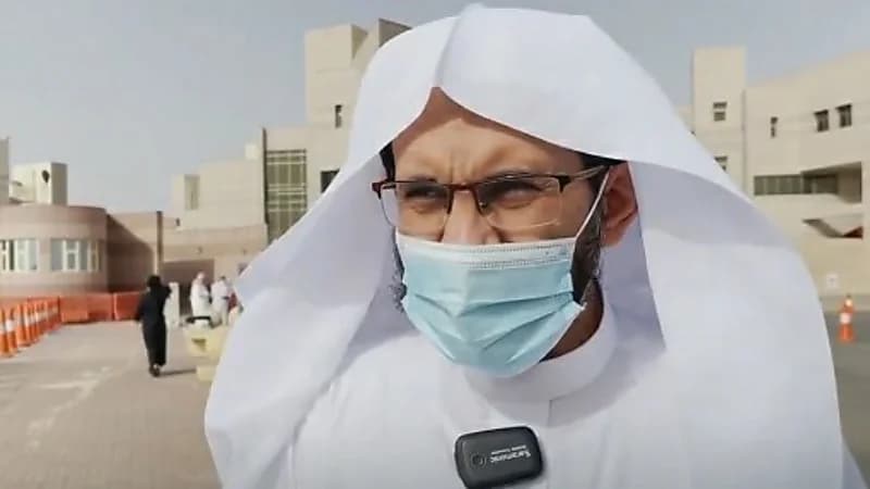 شاهد.. عميد "العلوم والآداب" بجامعة القصيم: الكلية تتحمل كامل المسؤولية في الازدحام