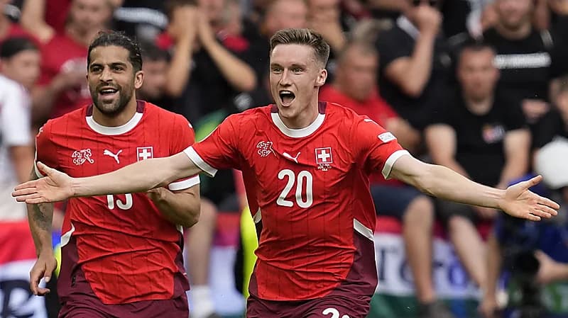 سويسرا تسحق المجر بثلاثية