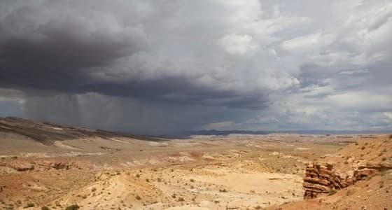 الزعاق ينفي التحذير من حالة مطرية