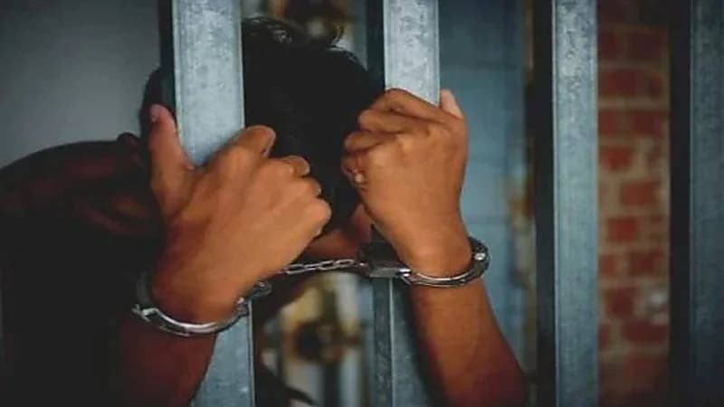 حبس نجل داعية إسلامي مصري لحيازته الحشيش