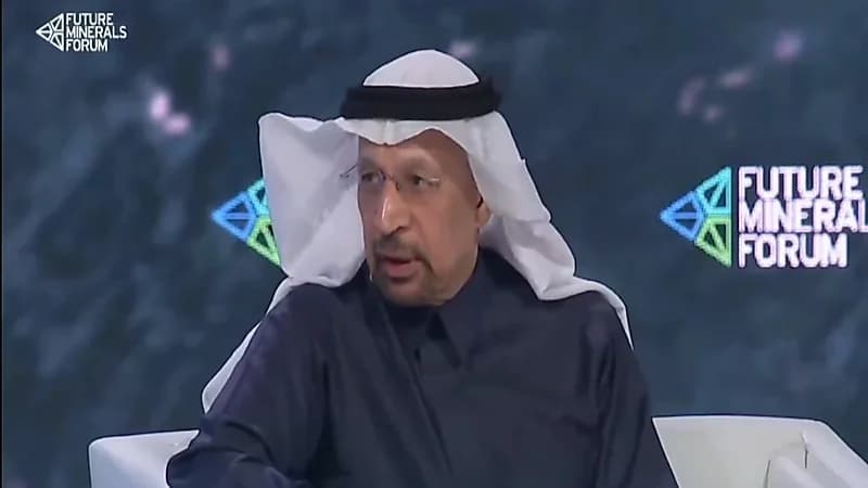 الفالح: المملكة جمعت كافة الحلول الاقتصادية في مكان واحد