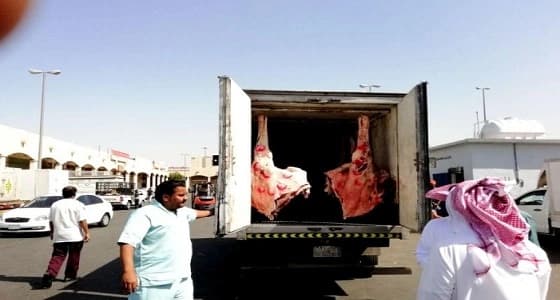 بالصور.. مصادرة 1200 كيلو من الأسماك واللحوم غير الصالحة للاستهلاك بمكة