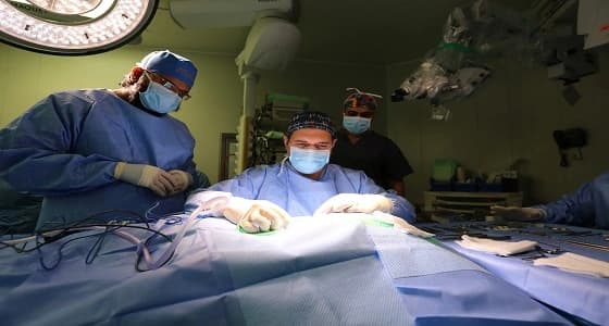 أول عملية زراعة قوقعة إذن الكترونية لفتاة الـ17 عاماً بمدينة الملك عبدالله الطبية