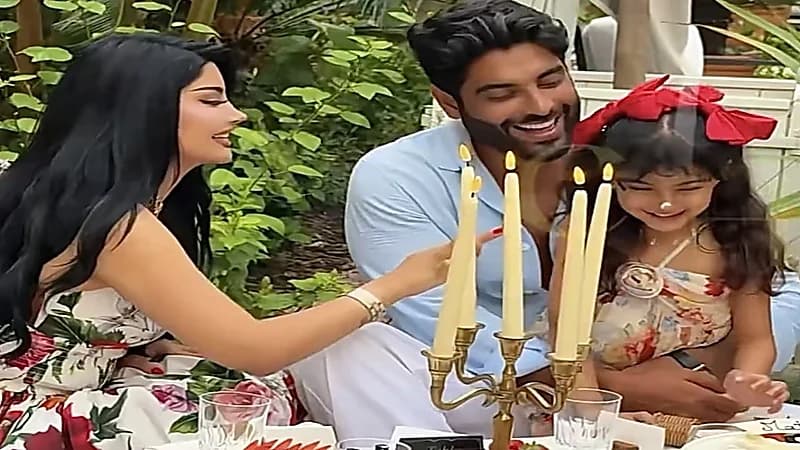 ظهور ملكة كابلي وأحمد السالم في صور عائلية جديدة