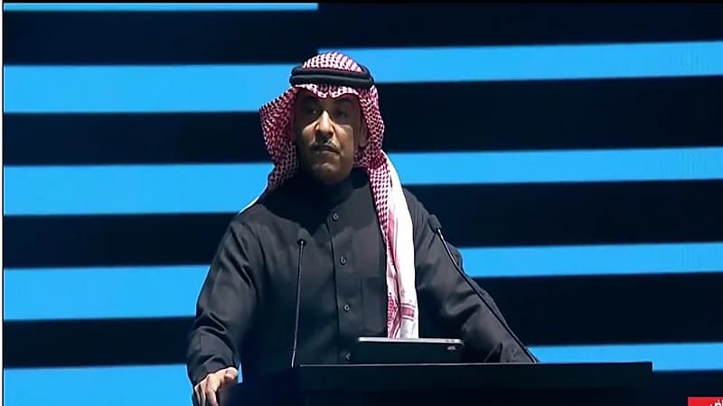 وزير الإعلام: ليس كل مشهور مؤثر و لا نعني بالتأثير كثرة الأرقام والمتابعين .. فيديو