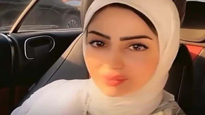 شاهد.. طليقة شهاب جوهر تستعرض الهدايا التي تلقتها من أطفالها في عيد ميلادها 