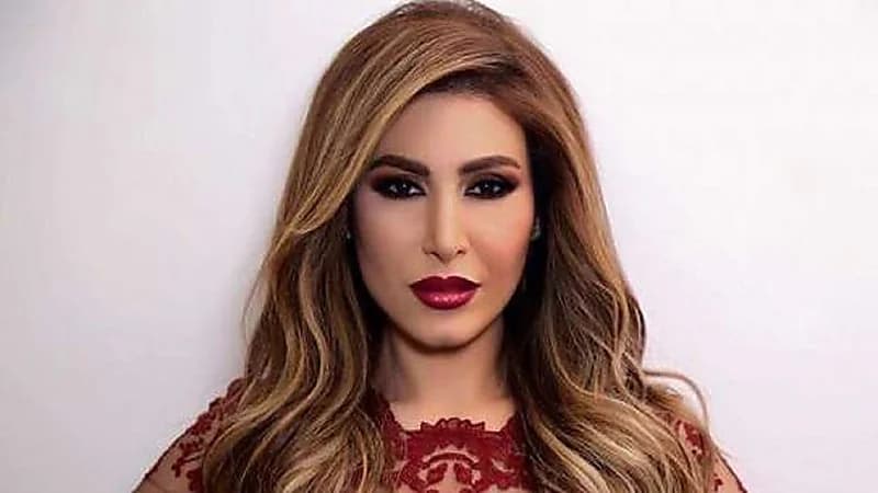 بالصورة.. المطربة يار تفاجئ جمهورها بالبيجامة وبدون مكياج