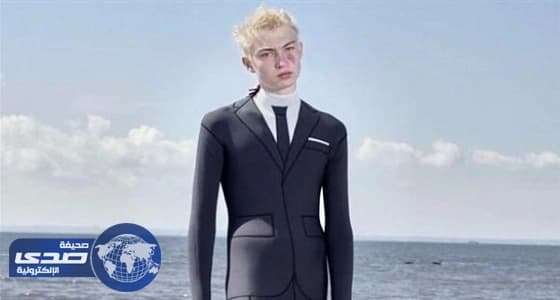 ⁠⁠⁠⁠⁠تصميم بدلة رسمية يٌمكنك السباحة بها في البحر