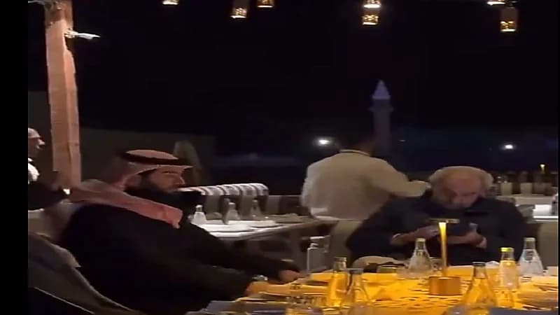 "ابن نافل" برفقة الأمير الوليد بن طلال .. فيديو