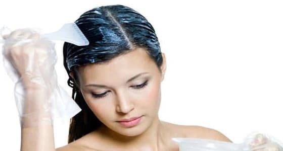 تأثير صبغ الشعر على صحة الطفل أثناء الرضاعة