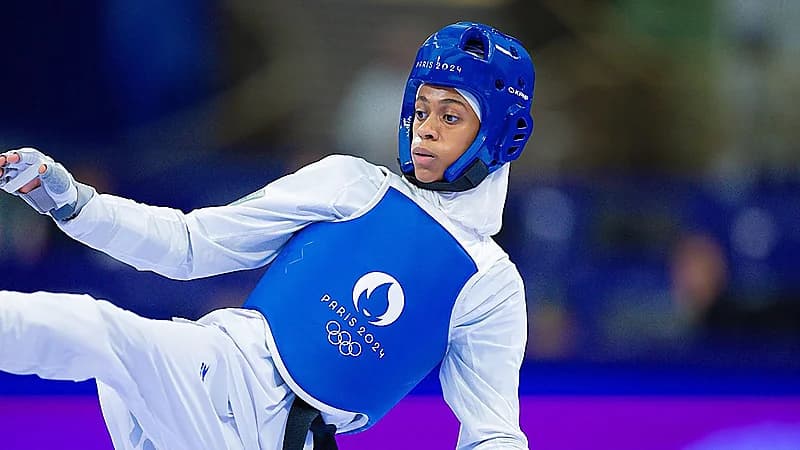 فرحة دنيا أبو طالب بعد فوزها على منافستها الإسرائيلية في أولمبياد باريس .. فيديو