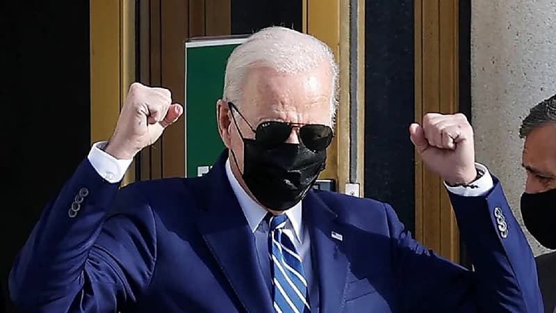 "أكبر رؤساء أمريكا".. بايدن يحتفل بعيد ميلاده الـ 79