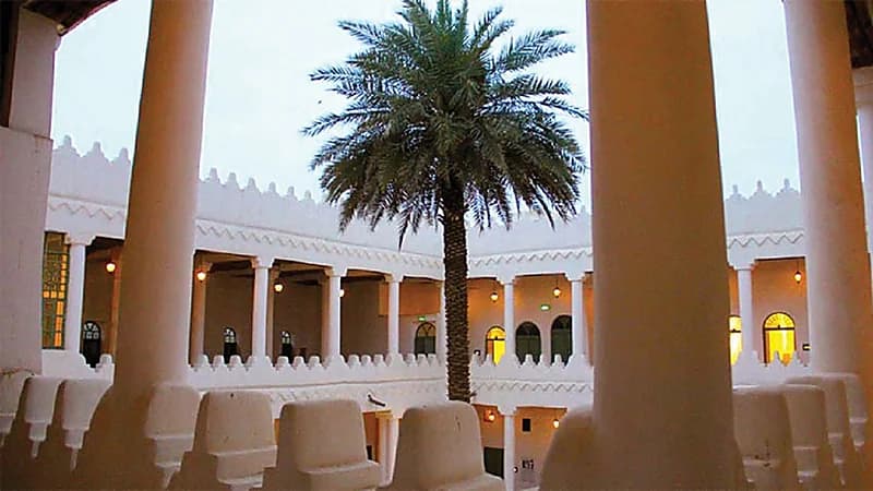 بالفيديو.. العساف: "بئر معطلة" وراء تسمية حي المربع بهذا الاسم