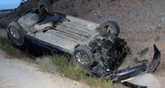 إصابة 7 أشخاص إثر حادث إنقلاب مركبة بطريق الساحل القديم
