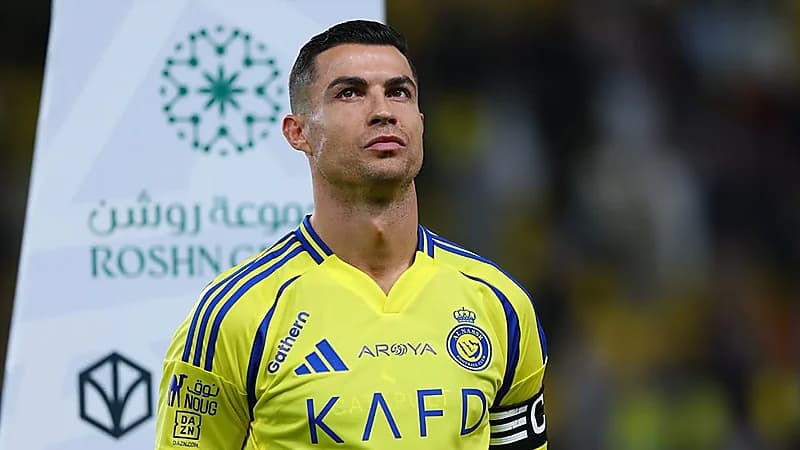 رونالدو يوصي بغارناتشو حال تعثر صفقة لويس دياز