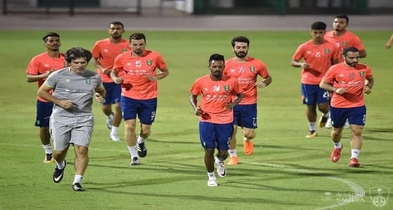 بالصور.. الأهلي يواصل تدريباته