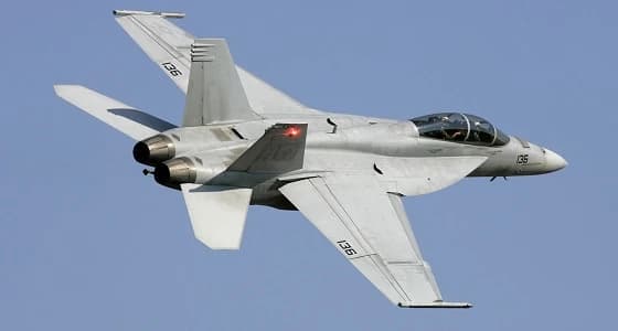 تعرَّف على حالات اعتراض مقاتلات حربية لطائرات مدنية