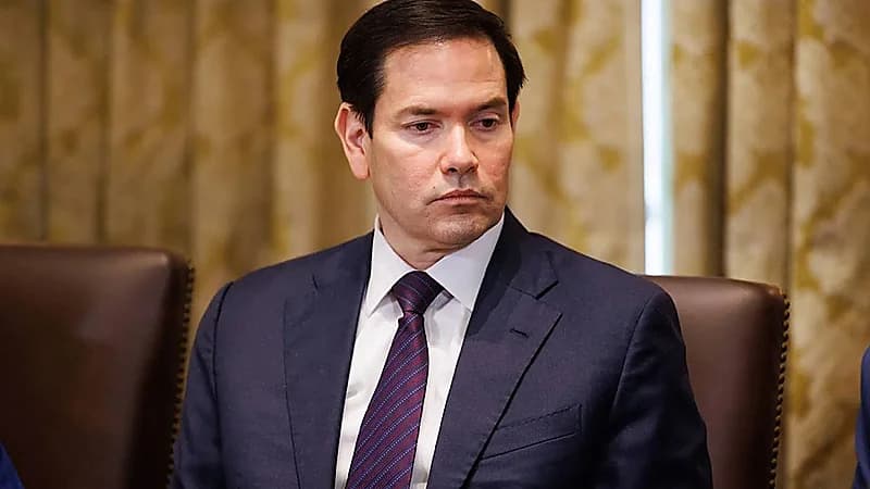 شاب ينتحل شخصية وزير خارجية أمريكا بالذكاء الاصطناعي ويتواصل مع مسؤولين آخرين