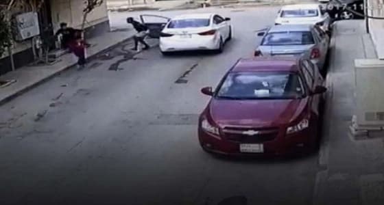 تفاصيل جديدة في واقعة مطاردة طفلين بساطور بالرياض