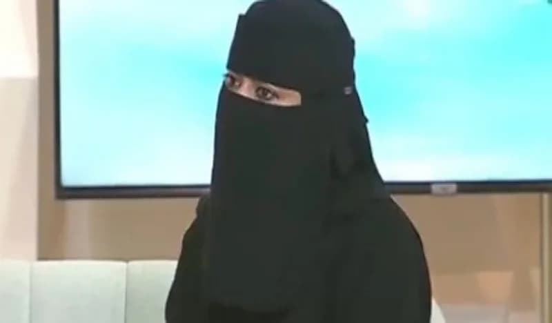 موظفة تنتقم من المدير وتشغل النار في مكان العمل