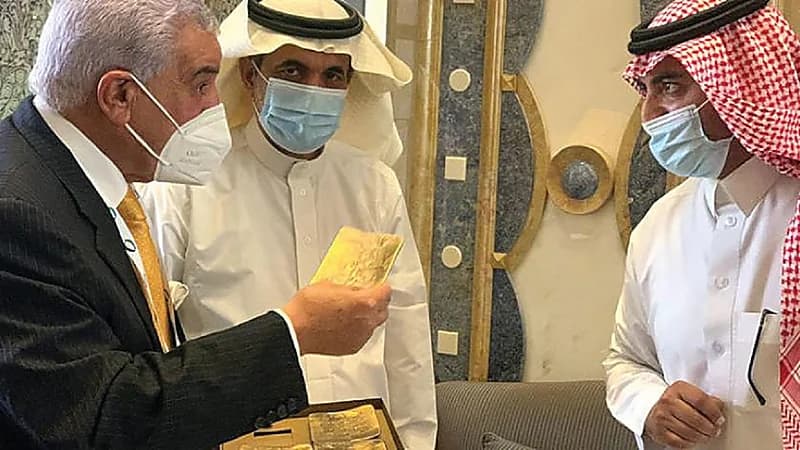 بدء مشروع الحفائر لتعقب آثار رمسيس الثالث في المملكة