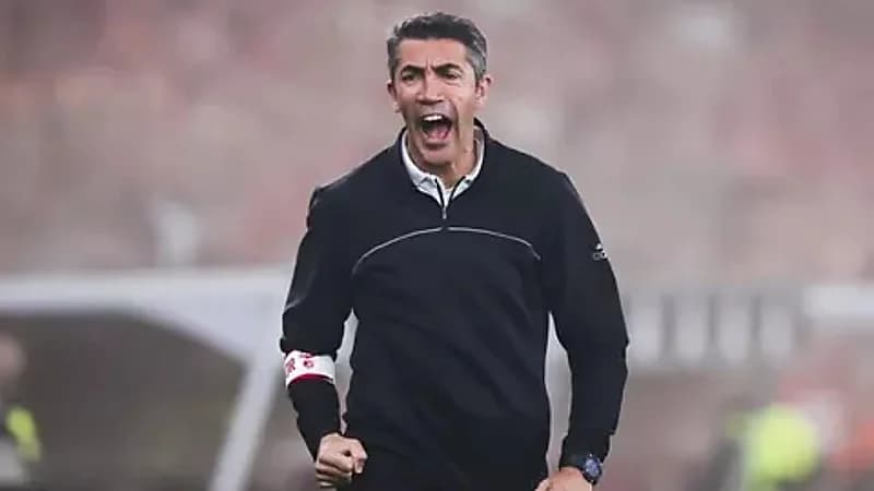 الأهلي المصري يغري مدرب بنفيكا السابق بعرض خيالي
