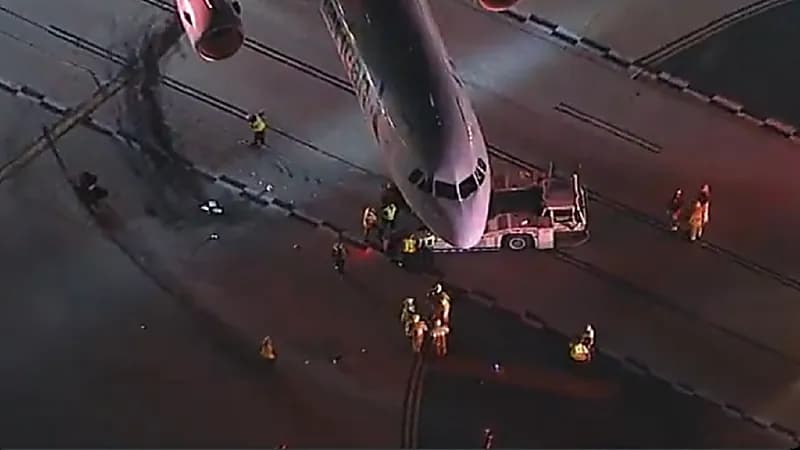 فيديو..حافلة تصطدم بطائرة ووقوع إصابات