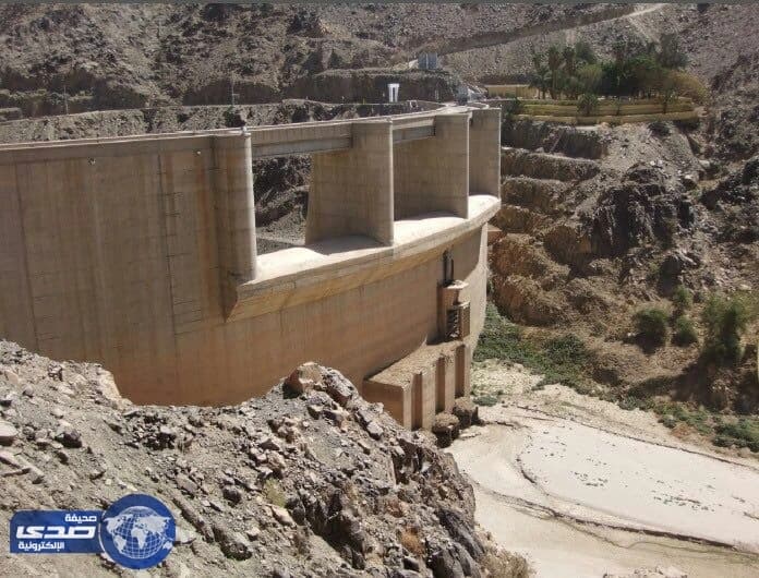 امارة عسير تنوه الجميع بالابتعاد عن مجاري السيول