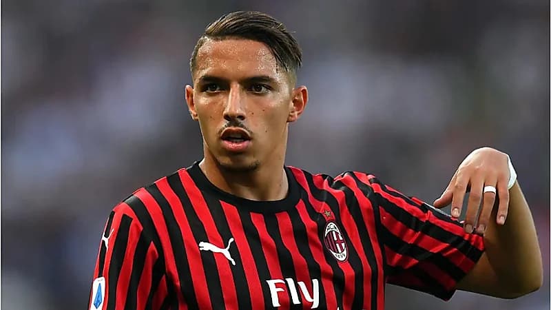 حقيقة انتقال إسماعيل بن ناصر إلى الدوري السعودي