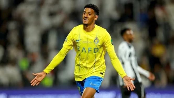 ذهبي يتعهد بحل أزمة مهاجم النصر