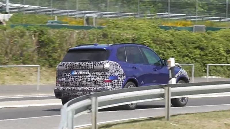 شاهد.. مواصفات سيارة بي ام دبليو X5 موديل 2023