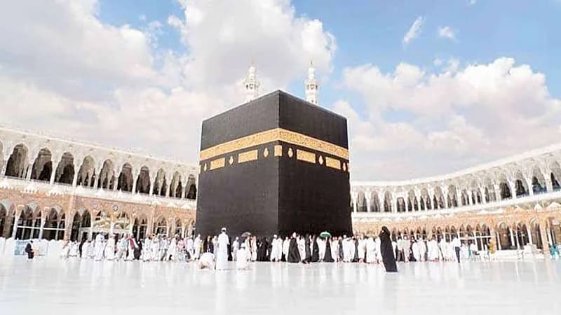 الحج توضح آخر موعد لإصدار تصاريح العمرة