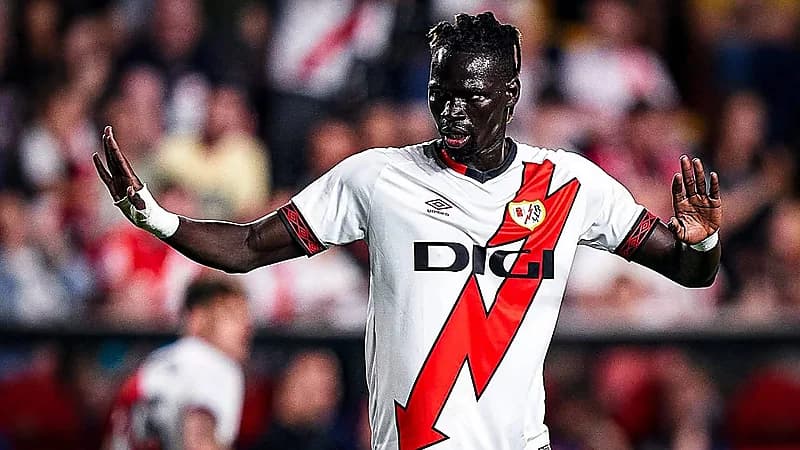 انسحاب الشباب من صفقة سيس